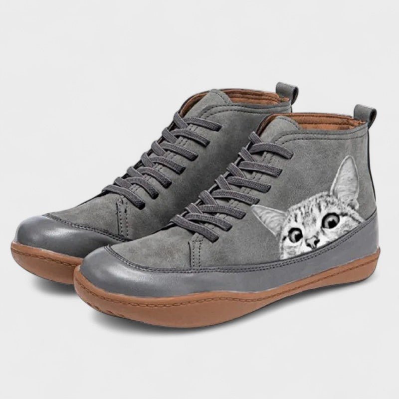 Ferrero | Sneakers – για τους λάτρεις των γατών